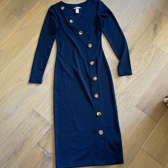 H&M Longsleeve Dress - Picture 1 of 7